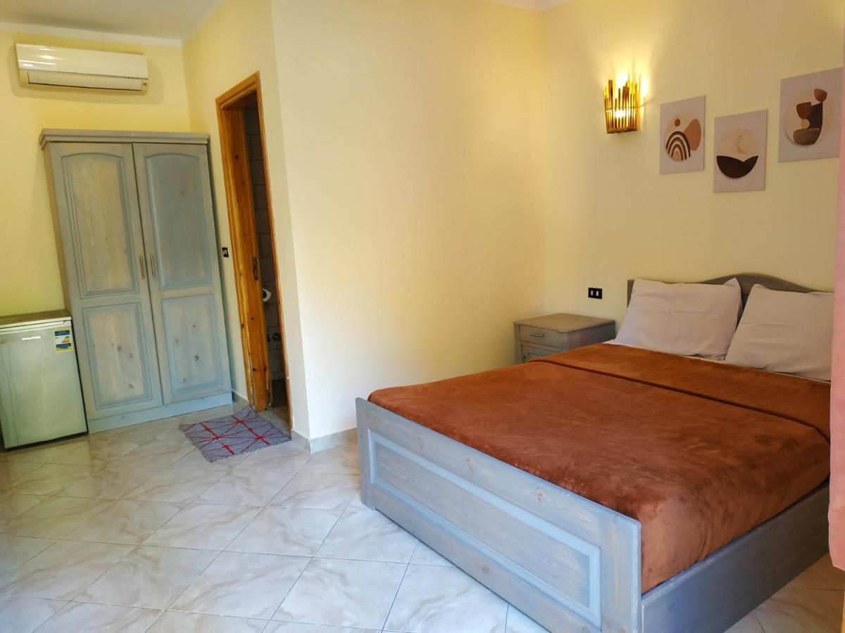 Happy Land Hotel Dahab Exterior photo